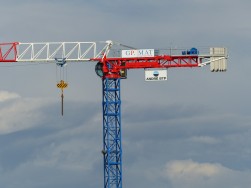  Grue à tour MRT 223 NANTES